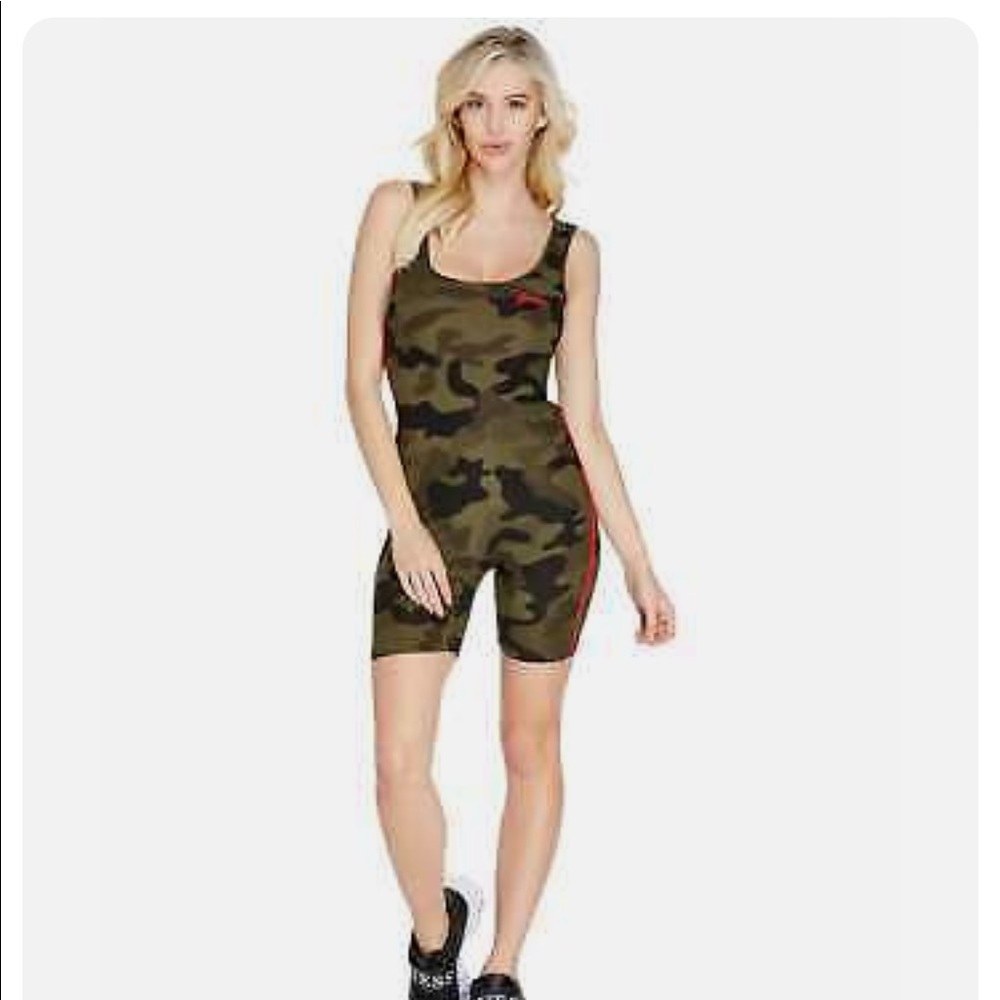 GUESS Ronnie Athletic Romper - Picture 2 of 6